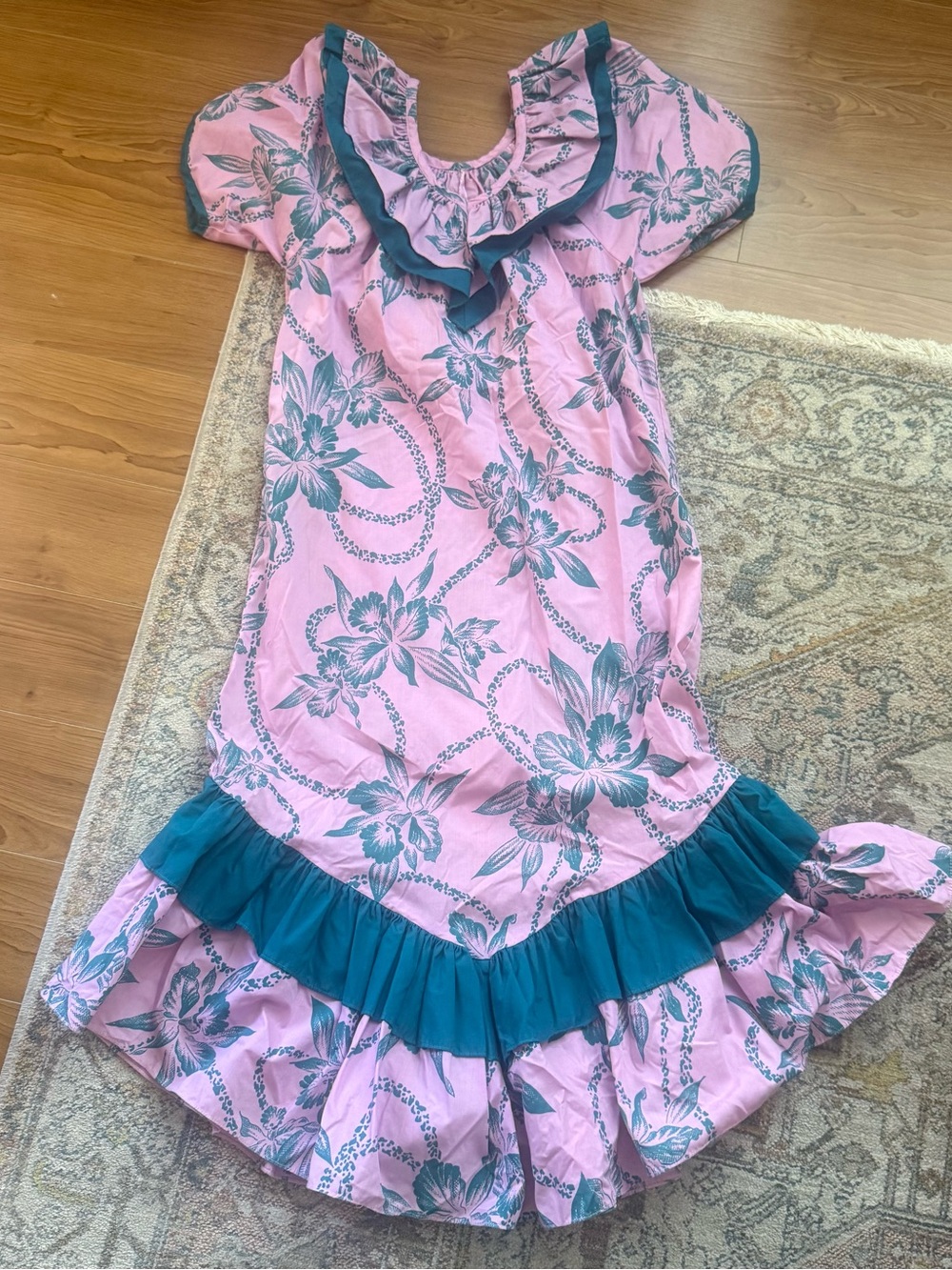 Vintage hawaiian Mumu dress